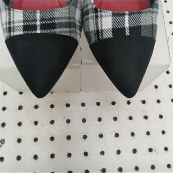 Penny Loves Kenny Black Women's Shoes| Plaid Pump Stiletto 4" High Heel Sz 8.5M - Picture 3 of 5